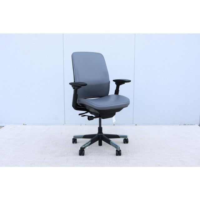 Metal Steelcase New Amia Executive Ergonomic Office Chair Gray Vinyl, Fully Adjustable For Sale - Image 7 of 18