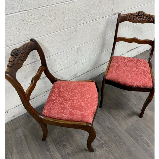 Early 20th Century Vintage Regency Style Mahogany Rose Back Ladder Back Dining Accent Chairs - Pair For Sale - Image 5 of 9