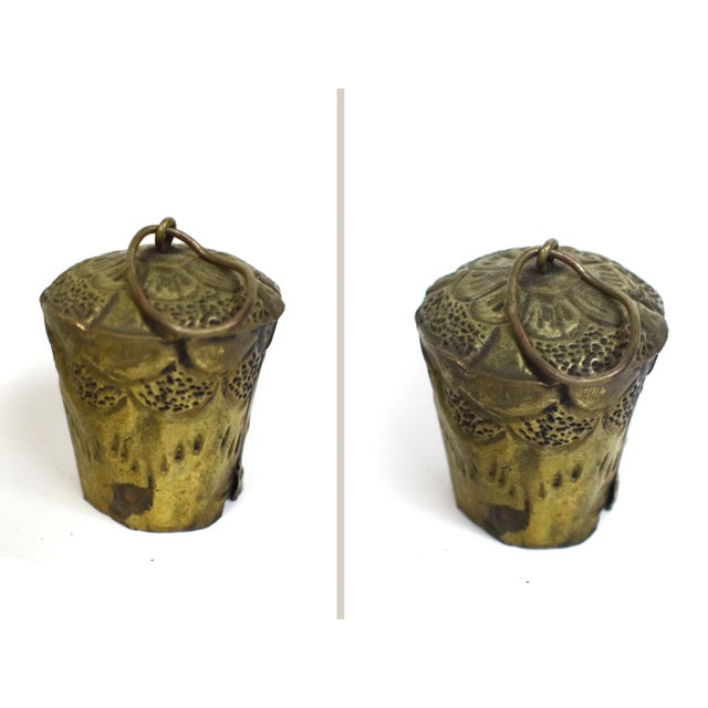 Antique Brass Fruits and Gourd Model Figurines Ornaments With Wall Hanging Rack Decor - 7 Pieces For Sale - Image 6 of 12