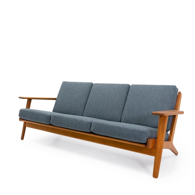 One of the most recognized designs by Hans Wegner and probably the whole danish mid-century modern period is the GE 290...