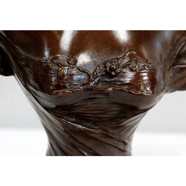 Black Bronze Woman with Hat by Meslais, Early 20th Century For Sale - Image 8 of 18