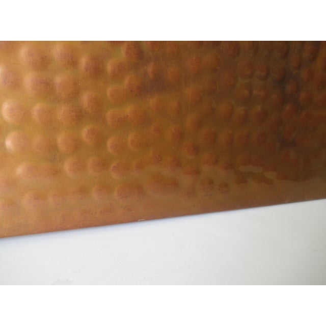 Copper Vintage C.1950's Hollywood Regency Hammered Copper & Polished Brass Magazine Holder For Sale - Image 8 of 13