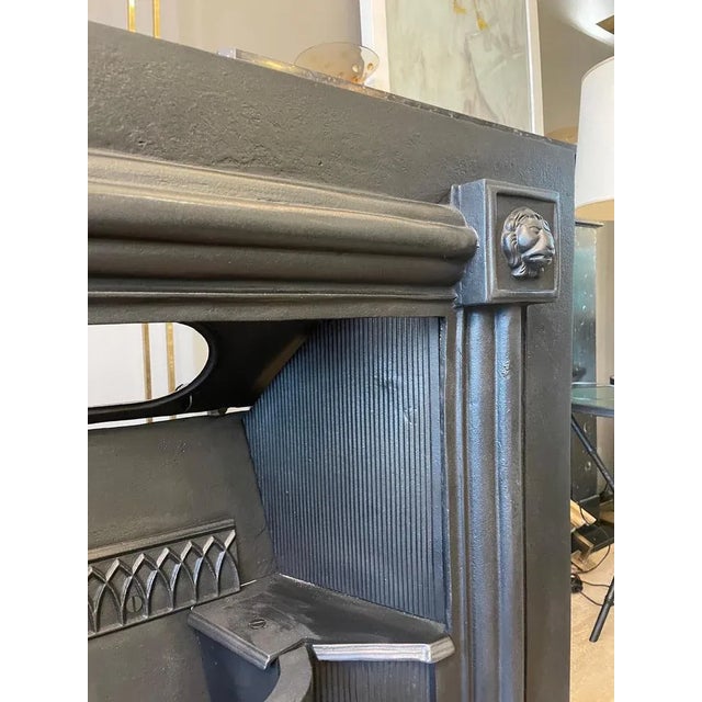 Metal Vintage Regency Style Register Grate in Cast Iron, 2000 For Sale - Image 7 of 10