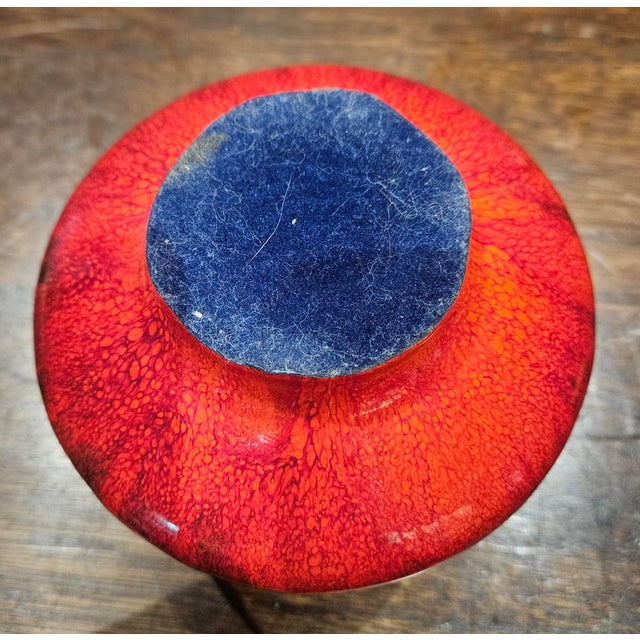 UFO-Shaped Fat Lava Vase For Sale - Image 9 of 9