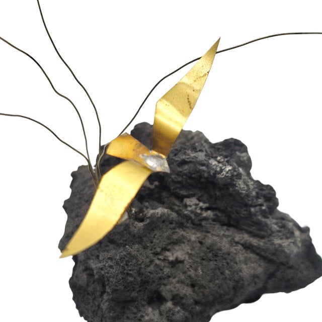 Gold Brutalist Brass Bird Sculpture on Lava Rock — Mid-Century Studio Metalwork For Sale - Image 8 of 13