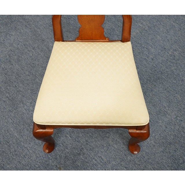 Brown Universal Furniture Cherry Traditional Queen Anne Style Dining Side Chair For Sale - Image 8 of 10