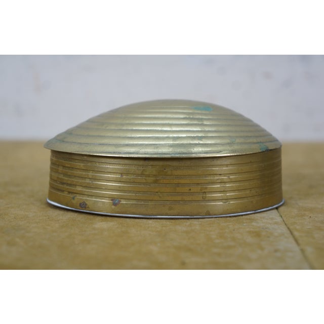 Mid 20th Century 2 Brass Nautical Beach Clam Sea Shell Keepsake Trinket Boxes Compotes 5" For Sale - Image 4 of 16