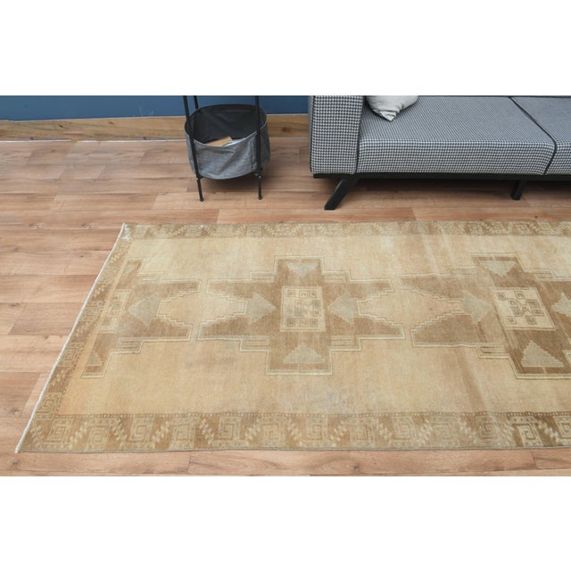 1970s Vintage Handmade Wool Cotton Turkish Beige Runner Rug For Sale In San Francisco - Image 6 of 11
