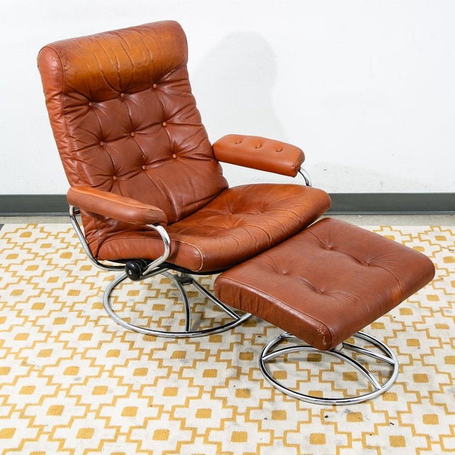 Mid Century Modern Lounge Chair Red Leather Attributed to Ekornes Recliner Norway Chrome Base For Sale In Sacramento - Image 6 of 11