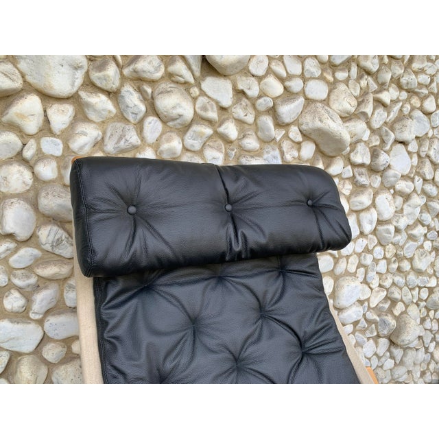 Wood Pernilla Lounge Chair in Beech & New Black Leather by Bruno Mathsson for Dux, 1970s For Sale - Image 7 of 15