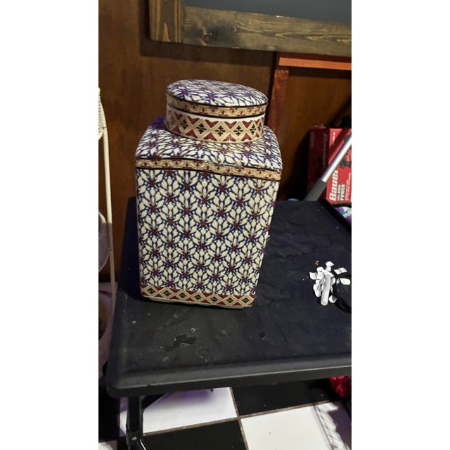The Bombay Company Ginger Jar With Geometric Design no cracks or chips