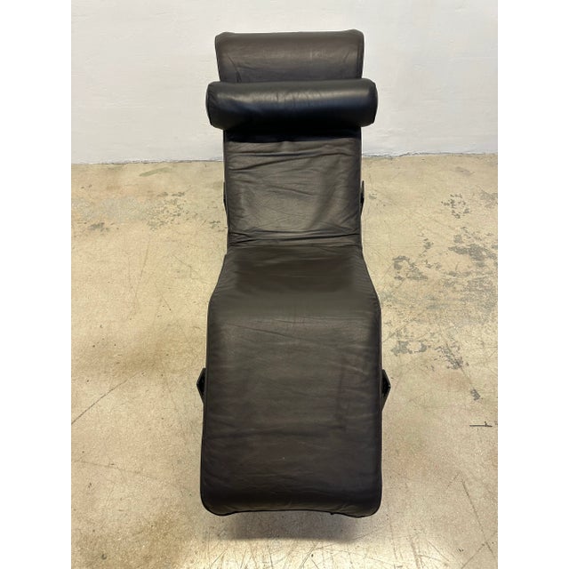 Lc4 Le Corbusier “Noire” Chaise Lounge for Cassina For Sale - Image 10 of 12