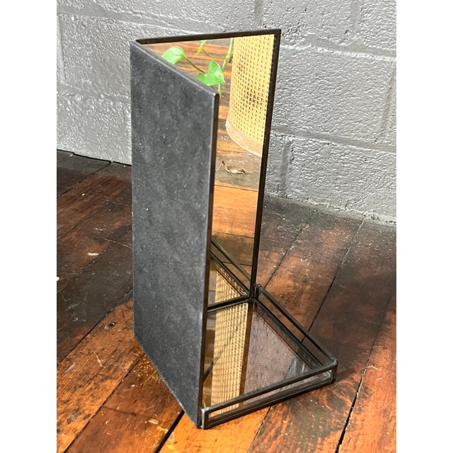 Silver Vintage Style Mirrored Display Box With Glass Bottom For Sale - Image 8 of 8