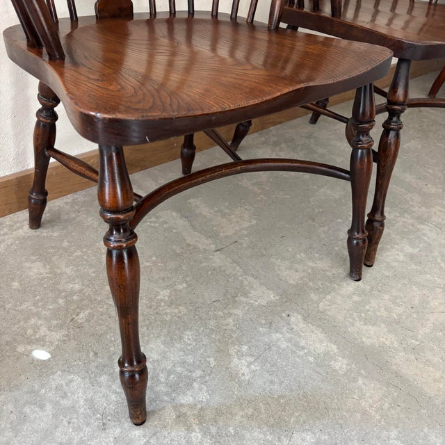 Windsor Armchairs in Elm, Set of 2 For Sale - Image 5 of 6