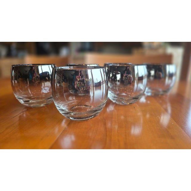 Beautiful set of 6 Mercury Fade cocktail glasses. Dorothy Thorpe made this style highly desirable! Mad Men eat your heart...