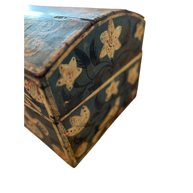 Mid 19th Century Large French Marriage Chest For Sale - Image 5 of 10