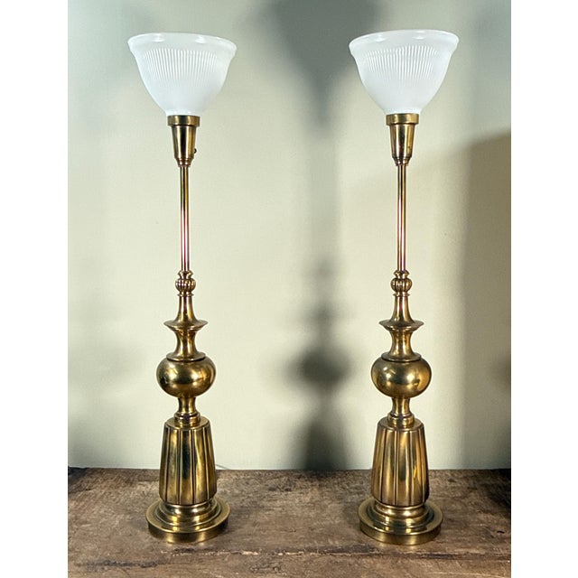 Laurel Lamp Company Stiffel Style Hollywood Regency Brass Table Lamps With Greek Key Shades - A Pair For Sale - Image 4 of 8