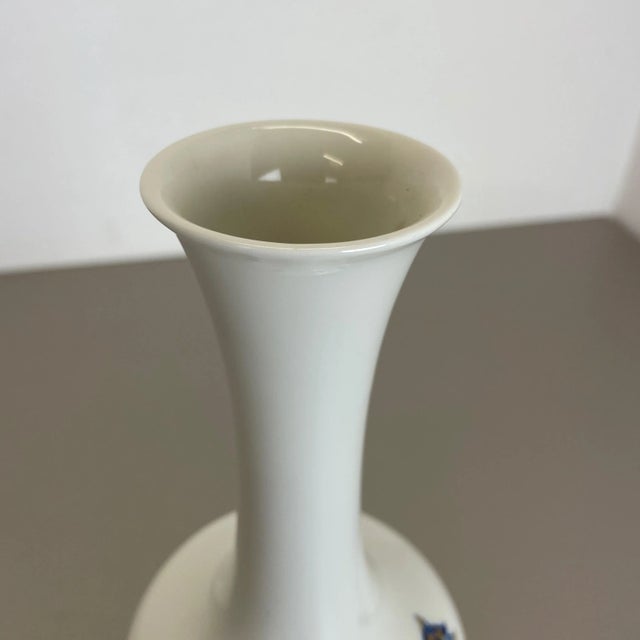 Porcelain Vase from Heinrich Ceramics, Germany, 1970s For Sale - Image 13 of 18