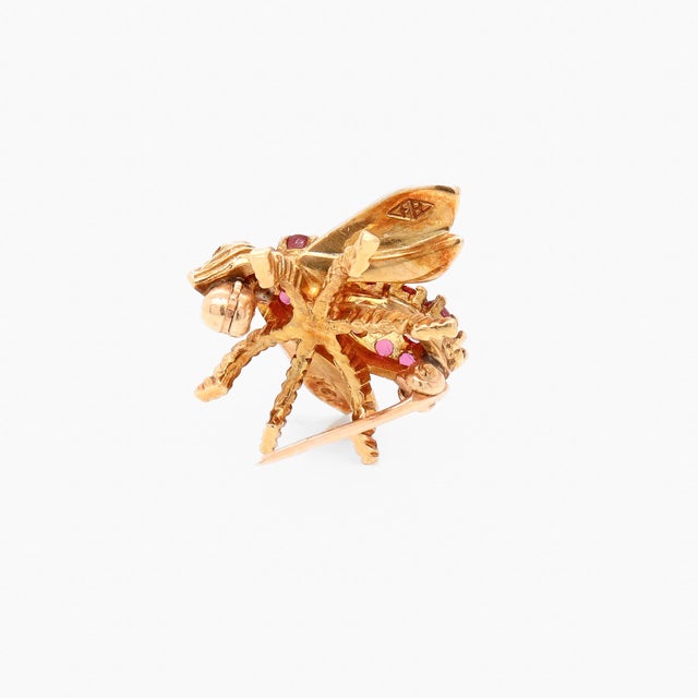 Signed Herbert Rosenthal 18k Gold, Natural Ruby, & Diamond Bee / Insect Brooch For Sale - Image 14 of 15