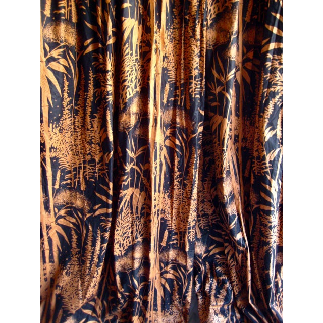 Strong in style this pair of curtains present an exotic decor of Bamboo and water plants , the design is a real success...