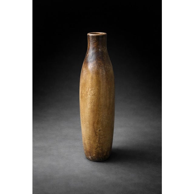 Mid-Century Modern Late 20th Century Large Studio Art Pottery Vase – Textured Earth-Tone Vessel With Organic Form For Sale - Image 3 of 9
