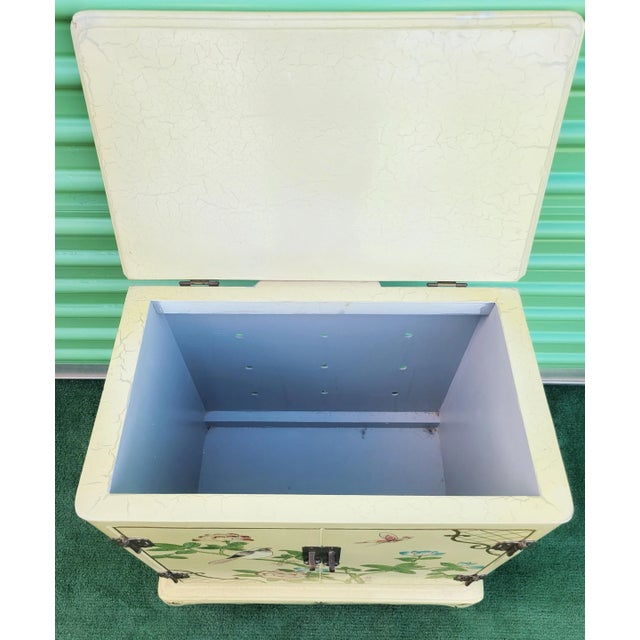Rare Vintage Chinoiserie Pale Yellow Bird Floral Hand Painted Wood Clothes Hamper For Sale - Image 11 of 11