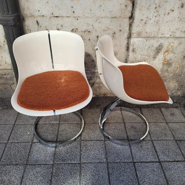 Space Age Style Goldfinger Chairs in Fiberglass and Chrome Steel after Michel Cadestin, France, 1990s, Set of 4 For Sale - Image 10 of 18