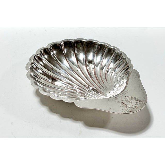 Mid 20th Century Vintage Silverplate Scallop Shell Dish With Heraldic Pegasus Crest For Sale - Image 5 of 8