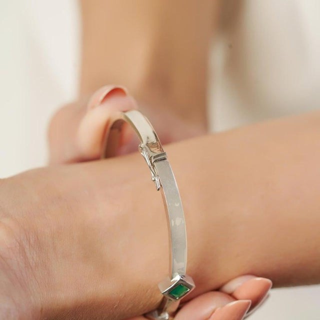 Metal Green Onyx 0.70 CTW Sterling Silver Bangle Bracelet- Modern Minimalist Square Gemstone Cuff For Sale - Image 7 of 11