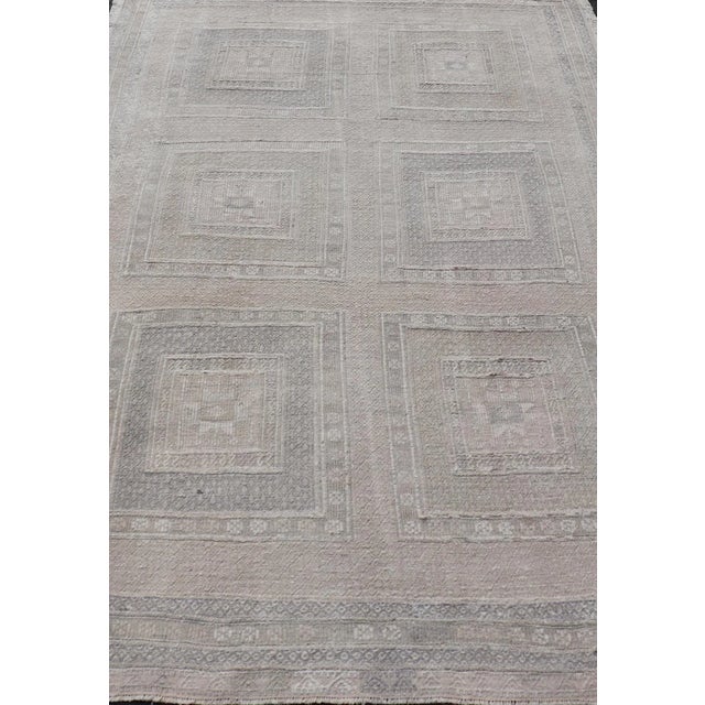 Mid 20th Century Mid 20th Century Vintage Turkish Embroidered Kilim With Geometric Box Design in Earthy Tones For Sale - Image 5 of 12