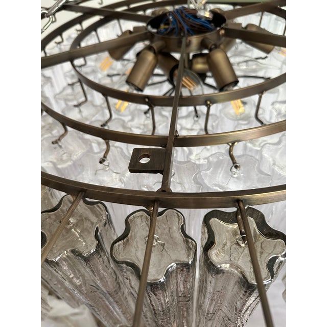 2020s Contemporary Clear and Fumè “Tronchi” Murano Glass Chandelier in Venini Style For Sale - Image 5 of 5