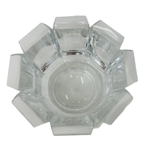 Plastic 1970's Grainware Lucite Large Serving Bowl For Sale - Image 7 of 10