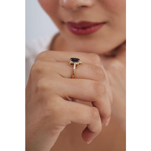 Navy Blue 14k Yellow Gold 1.3ct Oval Deep Blue Sapphire & Diamond Star Cluster Ring Size 4 For Sale - Image 8 of 18