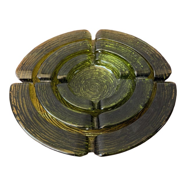 1970s Anchor Hocking Green Soreno Nesting Ashtray Set- 3 Pieces For Sale