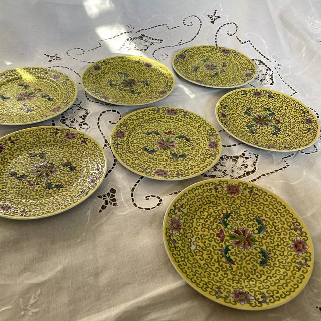 Vintage Chinese Dinner Set- 36 Pieces For Sale In Los Angeles - Image 6 of 12