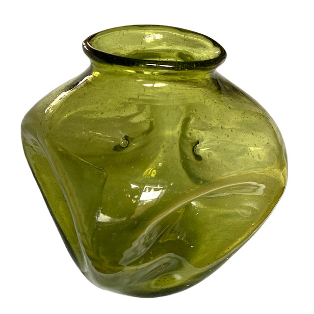 Lime Large 1950s Winslow Anderson for Blenko Attributed Dimpled Lime Green Chartruse Art Glass Vessel For Sale - Image 8 of 8