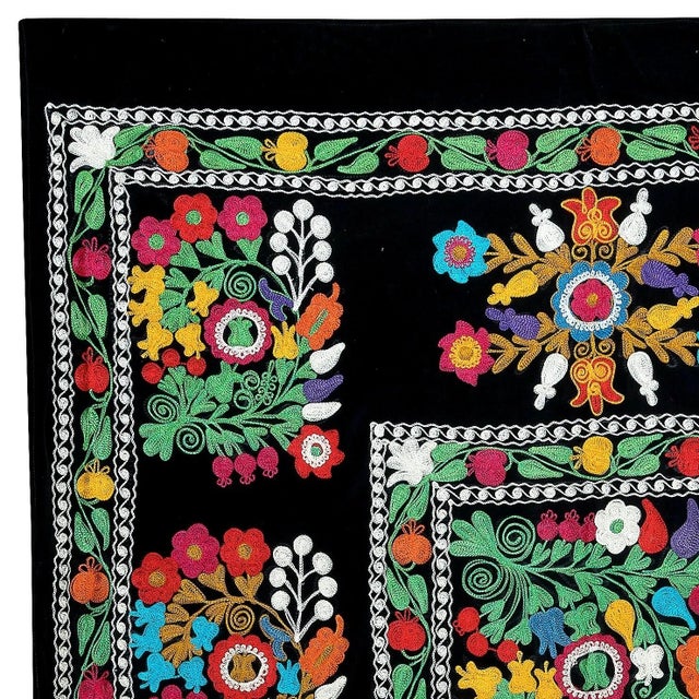 4.2x7.5 Ft Vintage Wall Hanging, Silk Embroidery Wall Hanging, Black Tablecloth For Sale - Image 4 of 4