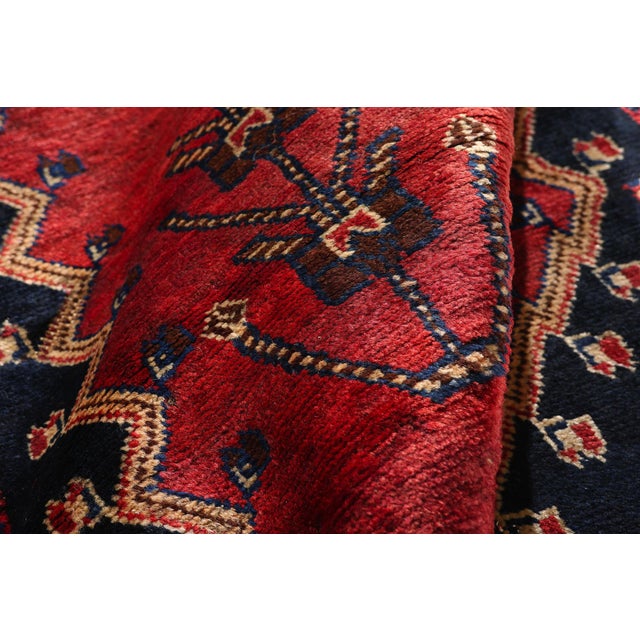 Antique Red Persian Shiraz Rug, 03'10 X 07'09 For Sale In Dallas - Image 6 of 10
