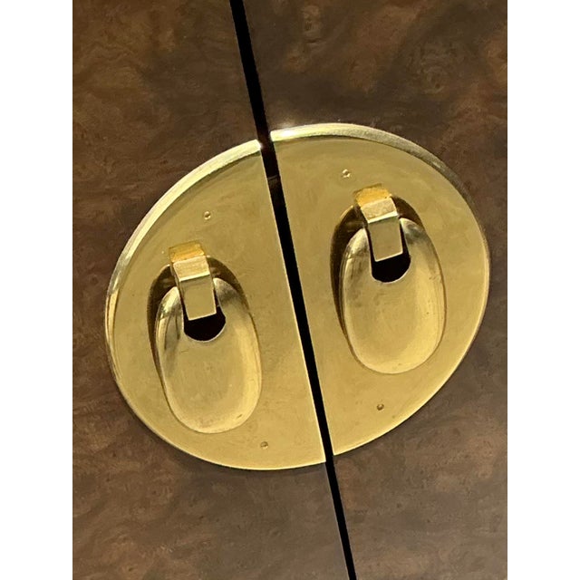 Brown Vintage William Doezema for Mastercraft Burl Wood Medallion Credenza For Sale - Image 8 of 12