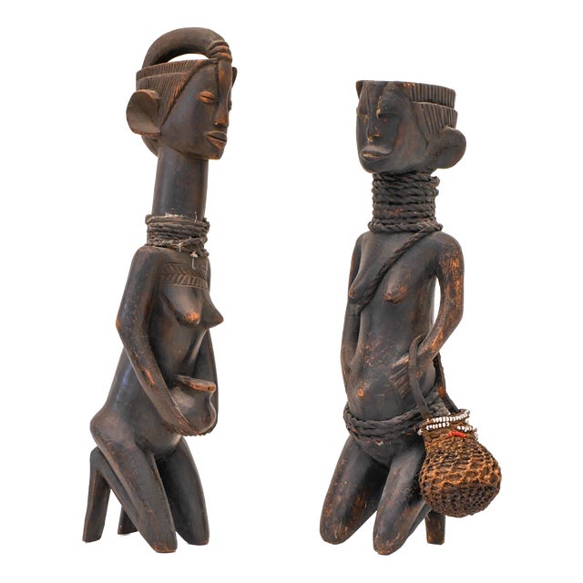 Mid-20th Century Traditional African Hardwood Tribal Nude Female Statues, 1920s, Set of 2 For Sale