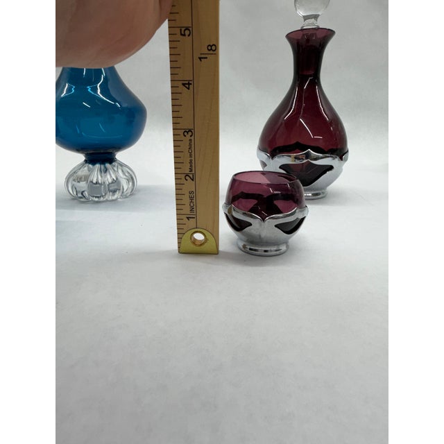 Glass Vintage Mid-Century Cranberry Glass Decanter & 4 Cordial Glasses Set With Silver Overlay For Sale - Image 7 of 11