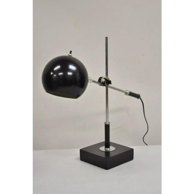 Mid-Century Modern Vintage Robert Sonneman Style Mid Century Modern Black Eyeball Adjustable Desk Lamp For Sale - Image 3 of 12