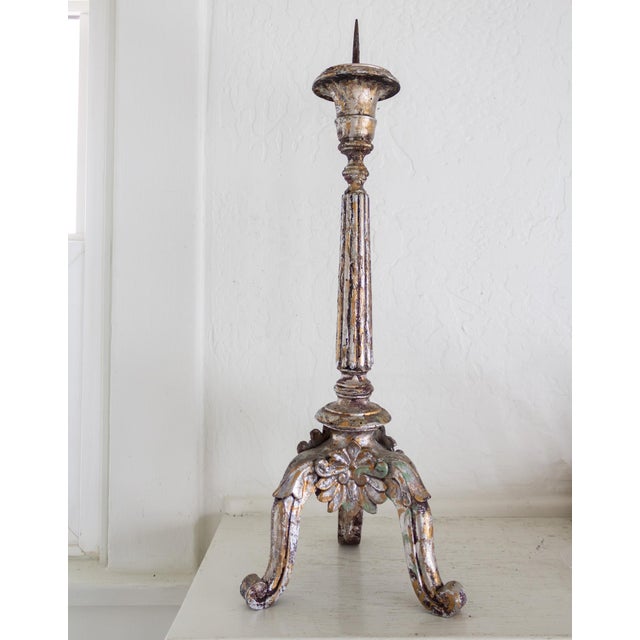 Silvered Giltwood Italian Baroque Altar Prickets Candle Stands 18th Century For Sale - Image 6 of 15