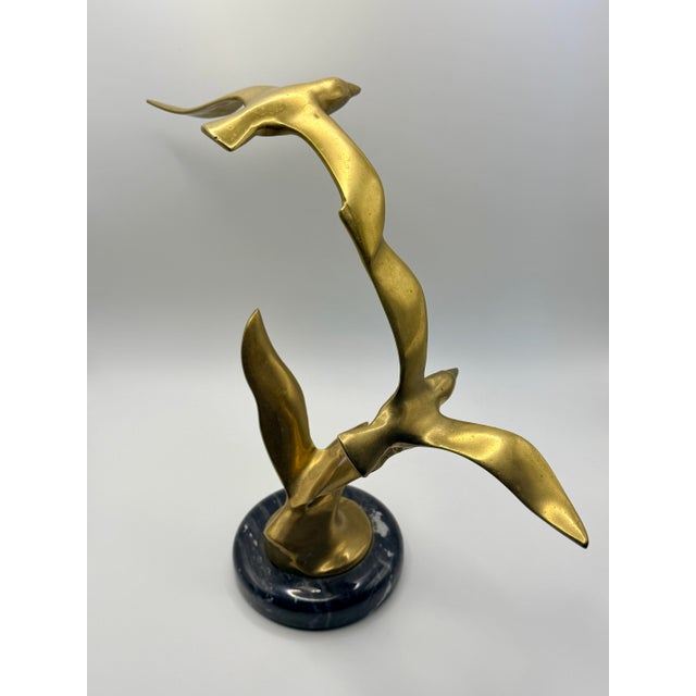 1960s Vintage Mid-Century Modern Brass Seagulls in Flight Sculpture on Marble Base For Sale - Image 5 of 6