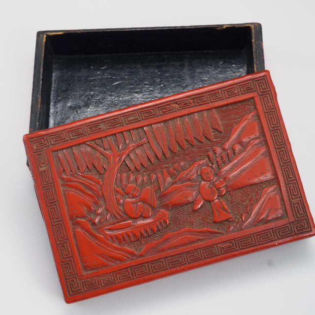 Chinese Rectangular Cinnabar Lacquer Box 19th Century For Sale In Phoenix - Image 6 of 18