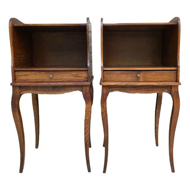 French Louis XV Style Nightstands in Walnut with Drawer and Open Self, 1960s, Set of 2 For Sale