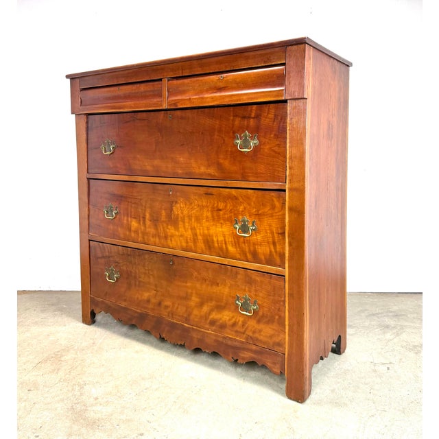 American Antique 19th Century Cherry American Empire / Federal Style Chest of Drawers For Sale - Image 3 of 12