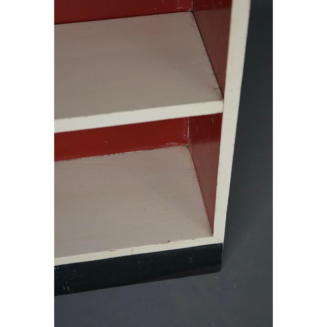 Bookcase in the style of Willem Penaat for Metz & Co., 1930s For Sale - Image 4 of 13