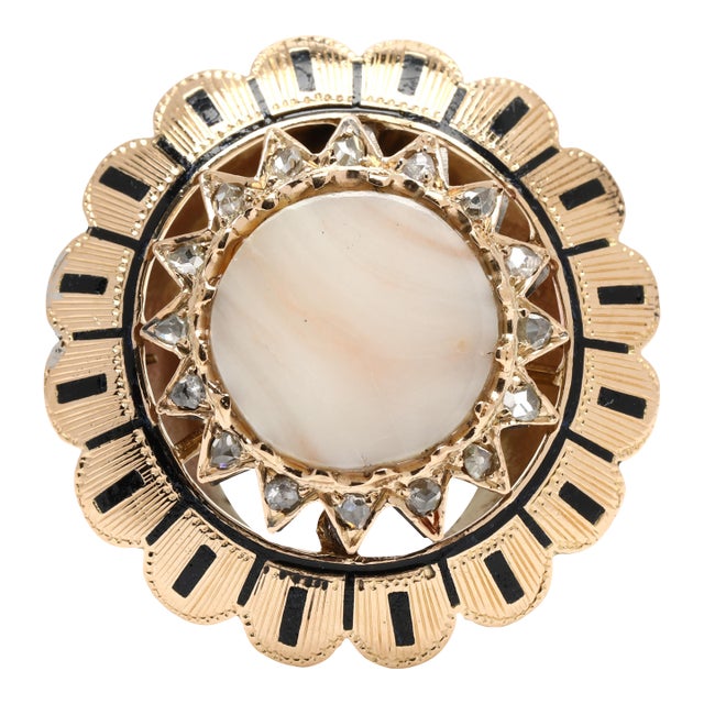 Vintage Large Agate & Diamond Statement Rig, 14k Yellow Gold, Ring Size 5 For Sale