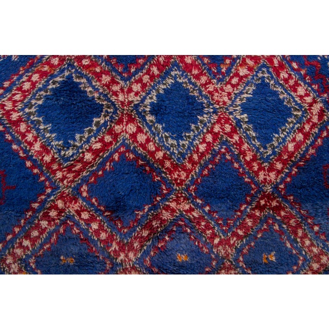 Rug & Kilim Vintage Moroccan Berber Shag Wool Rug With Diamond Grid by Rug & Kilim, 1950-1959 For Sale - Image 4 of 9